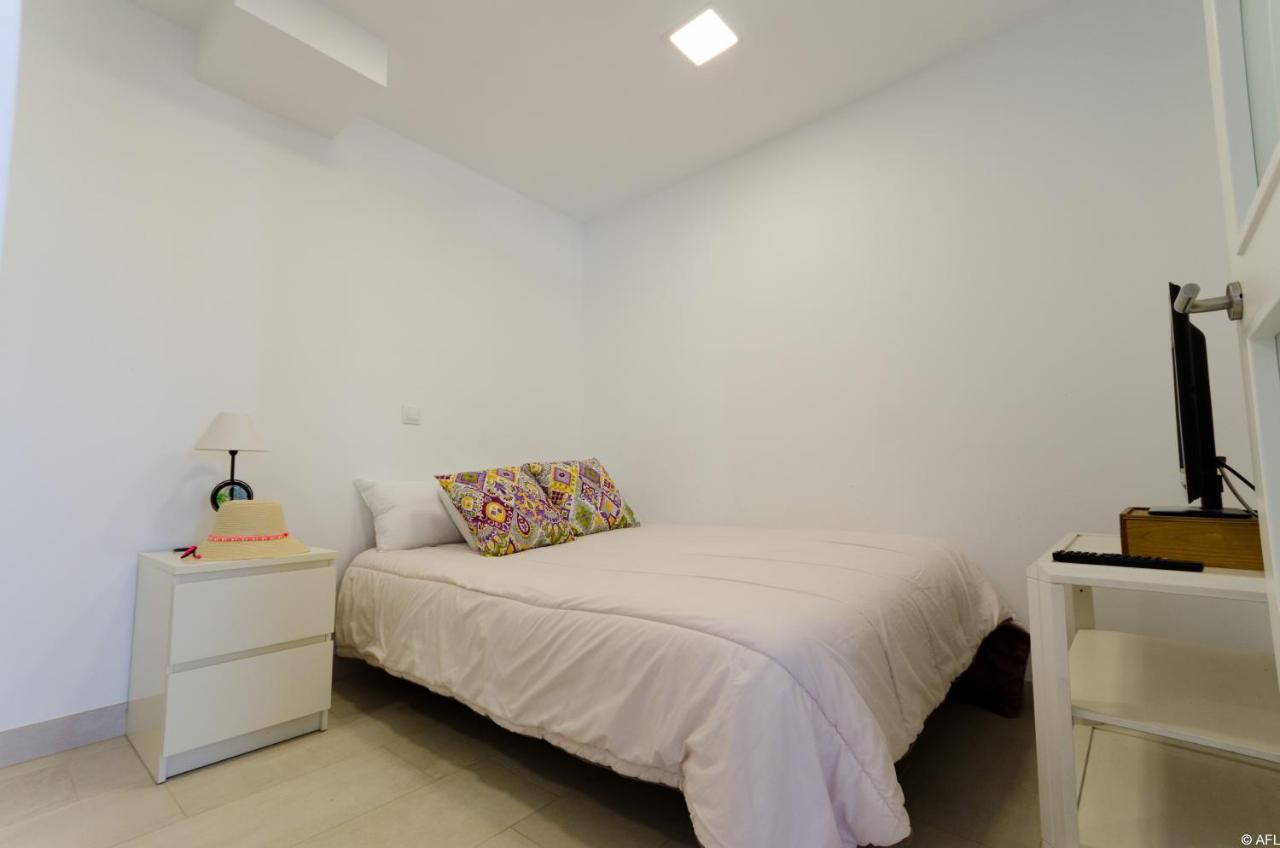 Holiday Apartment With Direct Sea Promenade Access Maspalomas  Exterior photo
